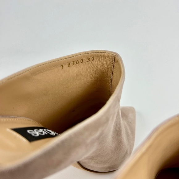 Sergio Rossi Godiva Suede Mules - Picture 6 of 6